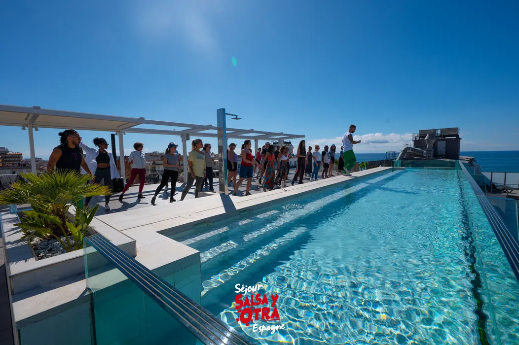 Le bassin du rooftop